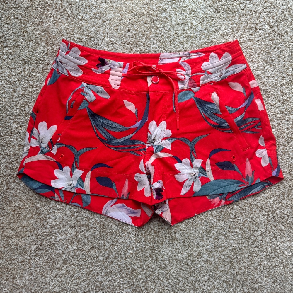 Athleta | Baja Short| Red | Floral | Board Shorts | Size 4 | EUC